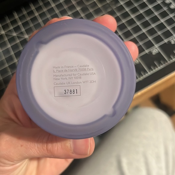 Caudalie Vinoperfect Dark Spot Correcting Glycolic Night Cream 1.6 oz. - Picture 2 of 5